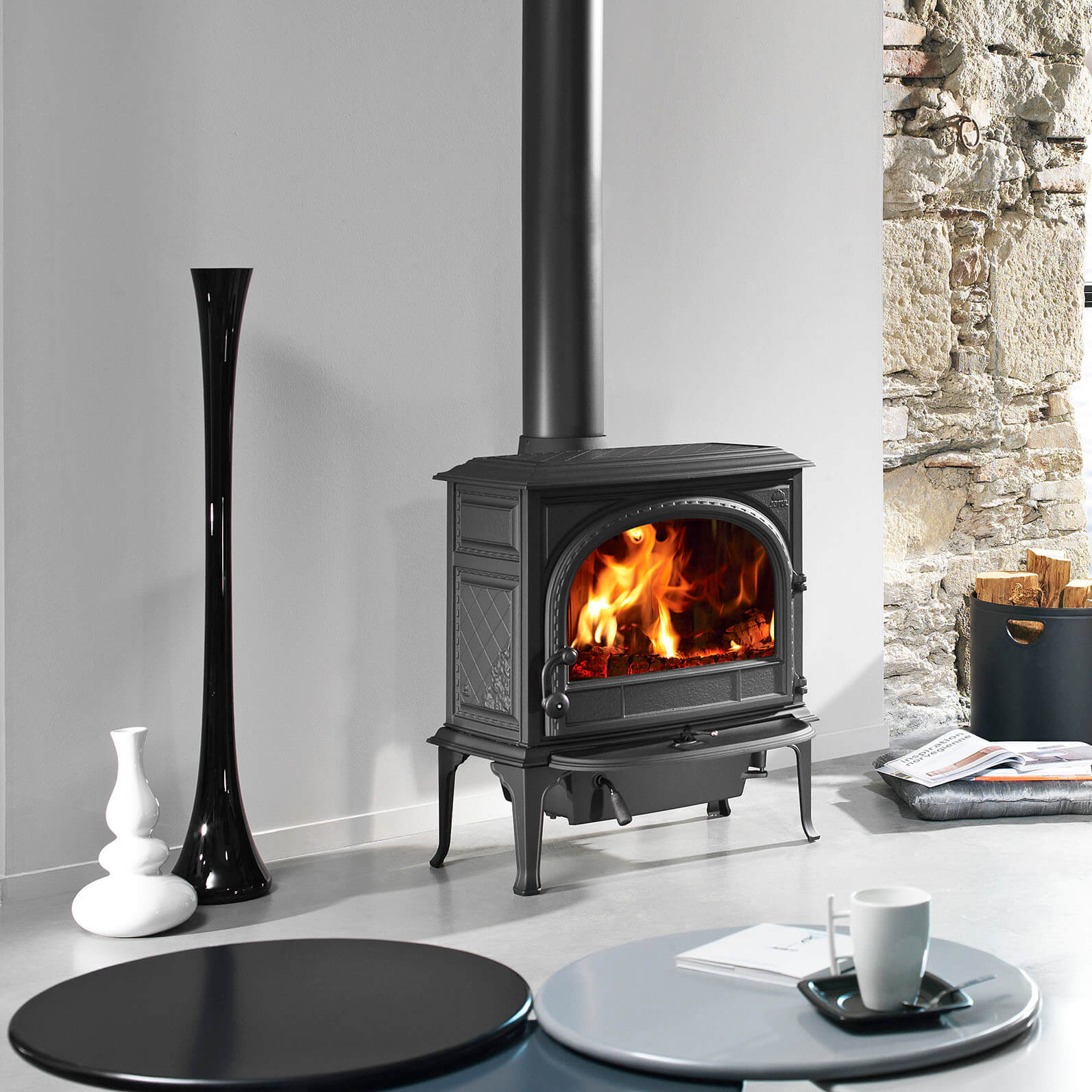 Печь-камин JOTUL F 400 SE BP